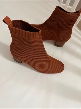 Joie Ribbed Knit Ankle Booties in Rust Brown